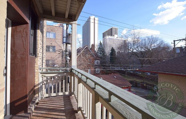 2 beds, 1 bath, 569 sqft, $2,550, Unit 6115-2nd Floor