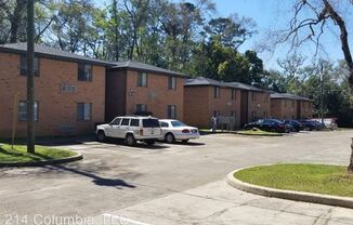 Oak Park Apartments