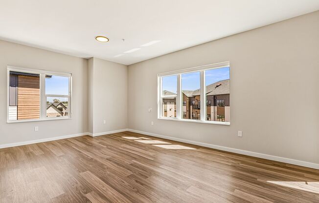 3 beds, 2 baths, 1,281 sqft, $2,199, Unit 1-310
