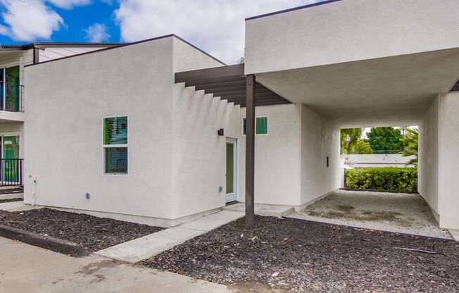 2 beds, 2 baths, 836 sqft, $2,995, Unit 4745-3