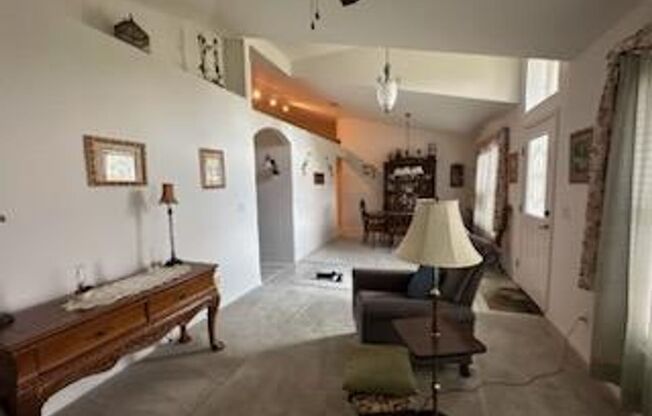 3 beds, 2 baths, $2,100