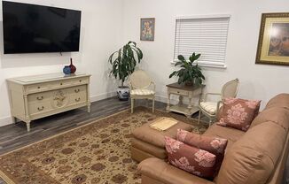 1 bed, 1 bath, $2,795