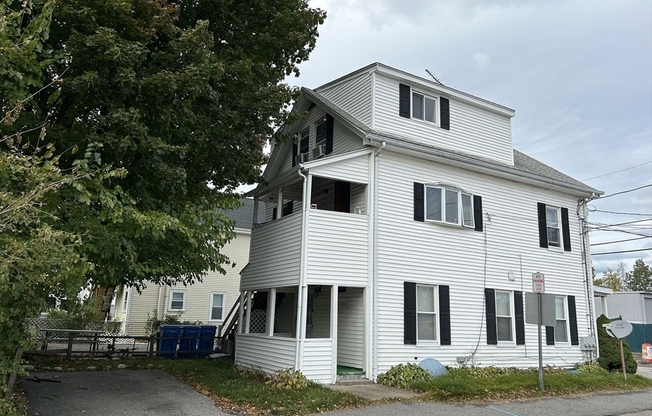 2 EMERY ST