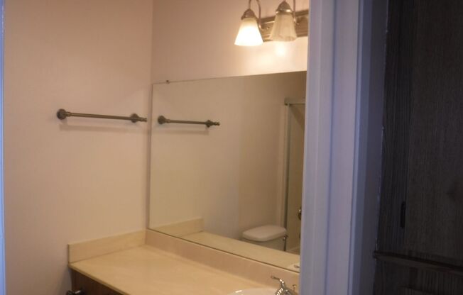 1 bed, 1 bath, $1,850, Unit 12A