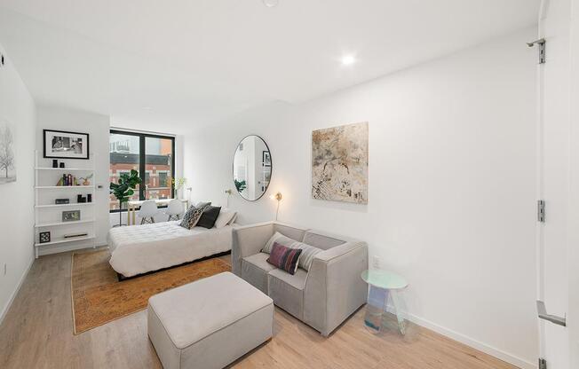 Studio, 1 bath, $3,550, Unit 520