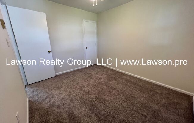 2 beds, 1 bath, 750 sqft, $1,100, Unit Moran 625