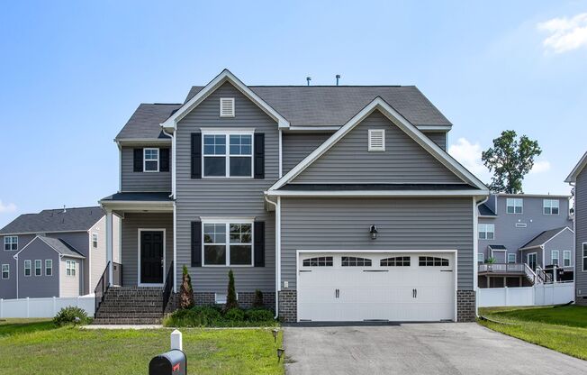 Spacious 4-Bedroom Home with Stainless Steel Appliances and 2-Car Garage in Chester, VA