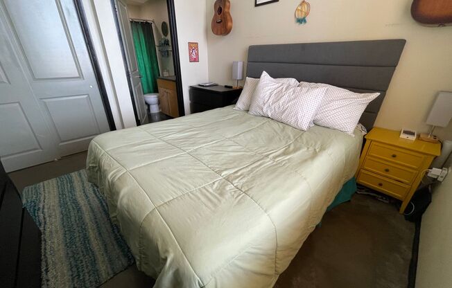 2 beds, 2 baths, 728 sqft, $1,625, Unit 201