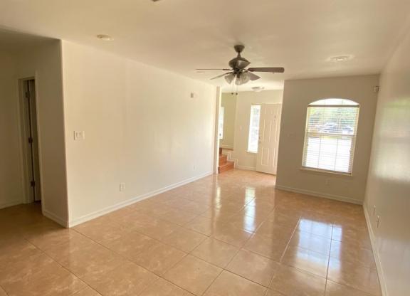115 S 48 LN