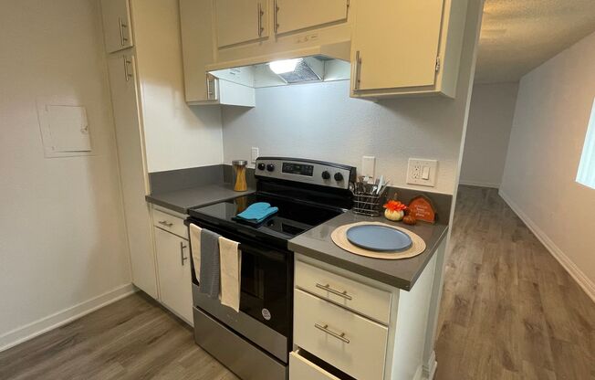 1 bed, 1 bath, $2,175, Unit 05