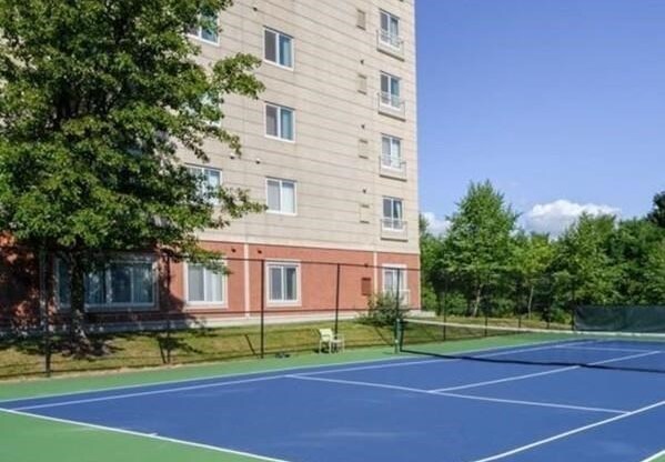 2 beds, 2 baths, 1,061 sqft, $2,750, Unit 707