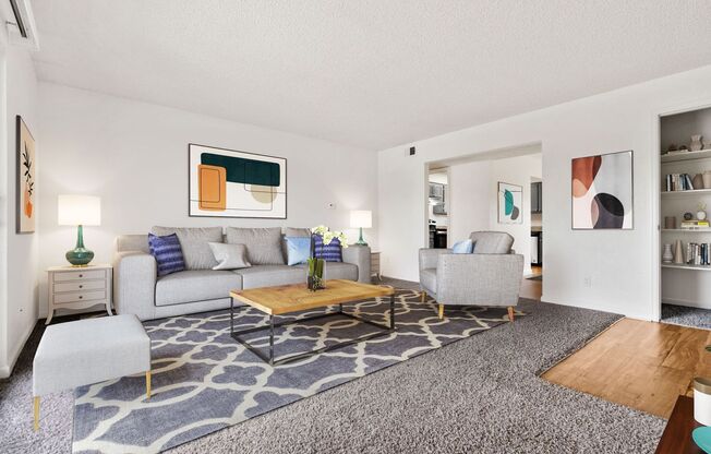 3 beds, 2 baths, 1,312 sqft, $1,960, Unit 503