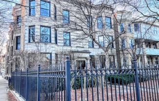 3214 W ALTGELD ST