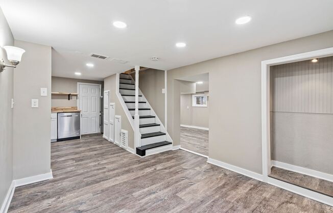 Recently Renovated 4 Bedroom Home in Swissvale - Available in March