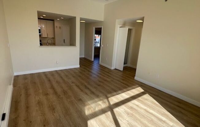 2 beds, 1 bath, 760 sqft, $2,845, Unit 704