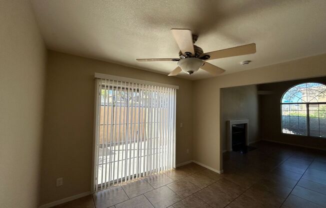 Great Silverado Ranch Townhome in Gated Community w/Pool