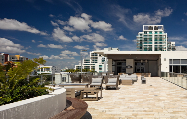 Rooftop deck with social space and lounge