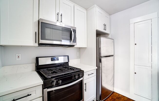 Studio, 1 bath, $1,795, Unit 19