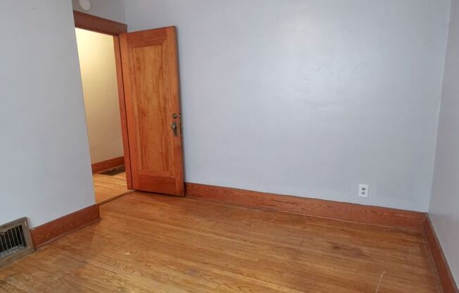 2 beds, 2 baths, $1,450