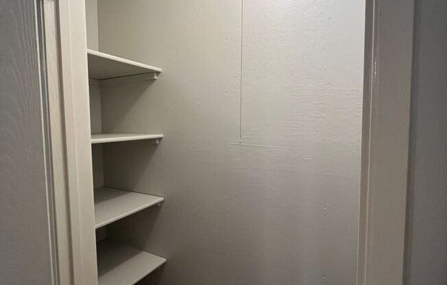 1 bed, 1 bath, 480 sqft, $1,450, Unit 109