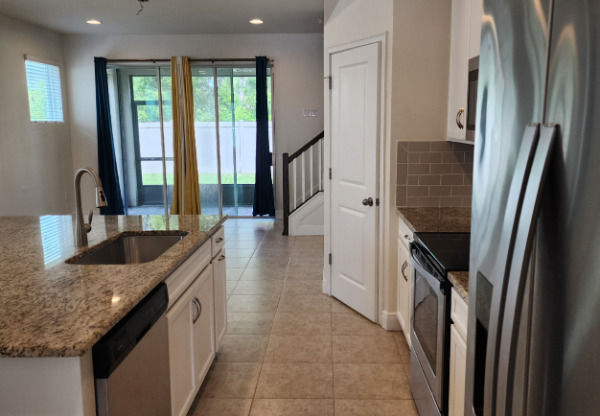 11704 CAMBIUM CROWN DR