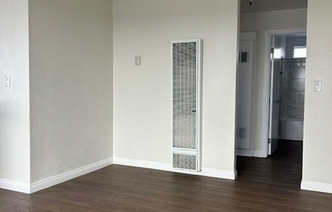 1 bed, 1 bath, $2,250, Unit 18