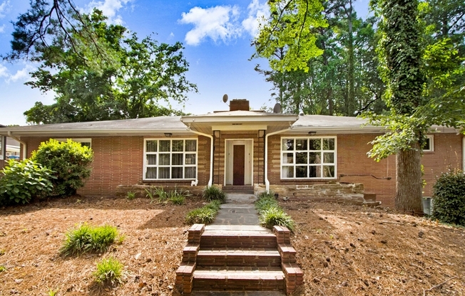 105 PINELAND CIR