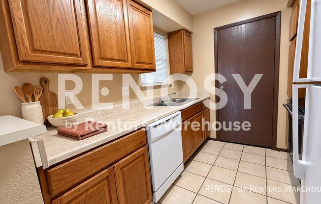 13480 S THORNTREE DR