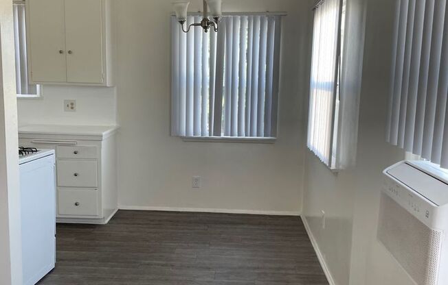 1 bed, 1 bath, 540 sqft, $1,895, Unit 21F