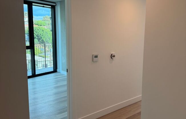 2 beds, 2 baths, 816 sqft, $4,210, Unit 409