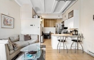 1 bed, 1 bath, 540 sqft, $3,050, Unit 524