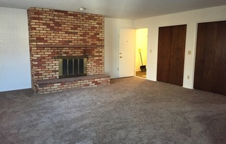 2 beds, 1 bath, $1,000, Unit 02