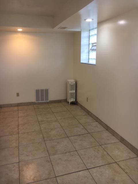 3 beds, 2 baths, $2,325, Unit 100 A