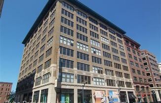 1635 Washington Ave #504