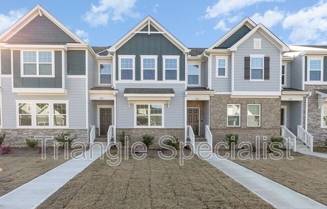 1876 KNIGHTS CREST WAY