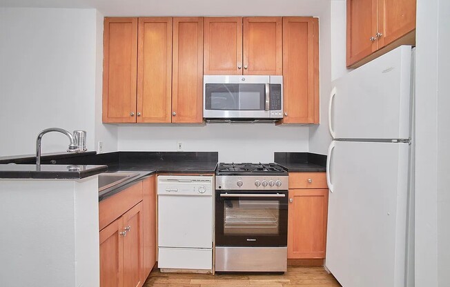 114 RDG ST