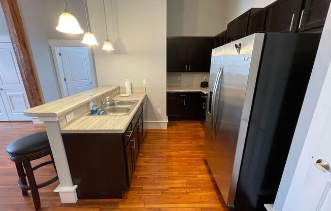SH073-Farmers Market Condos