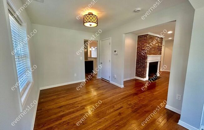 814 S McDonough