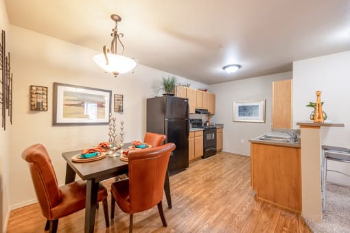 Dining And Kitchen at VISTA CREEK, Laughlin, 89029