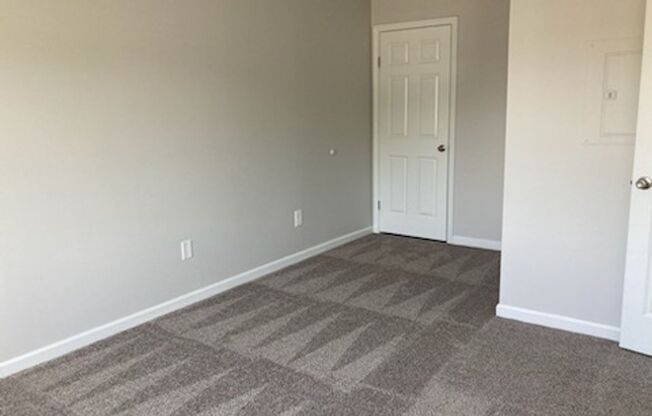 1 bed, 1 bath, 900 sqft, $1,915, Unit DERZEE 500-508D