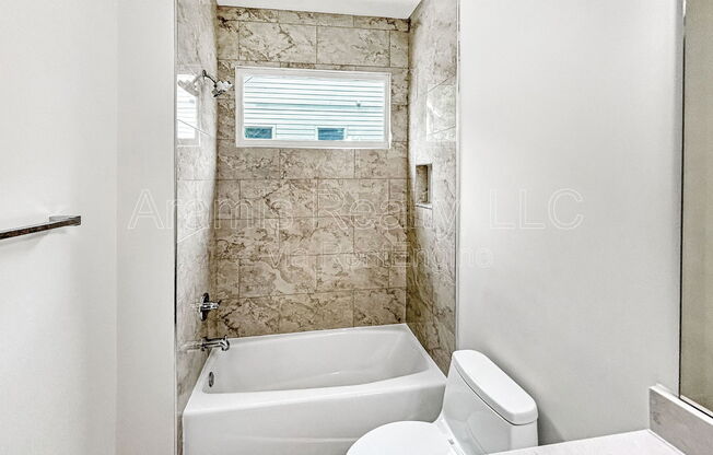 3 beds, 3 baths, 2,050 sqft, $3,200, Unit A