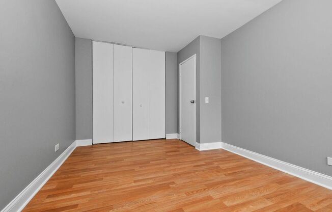 2 beds, 1 bath, 1,100 sqft, $1,860, Unit 3110-201