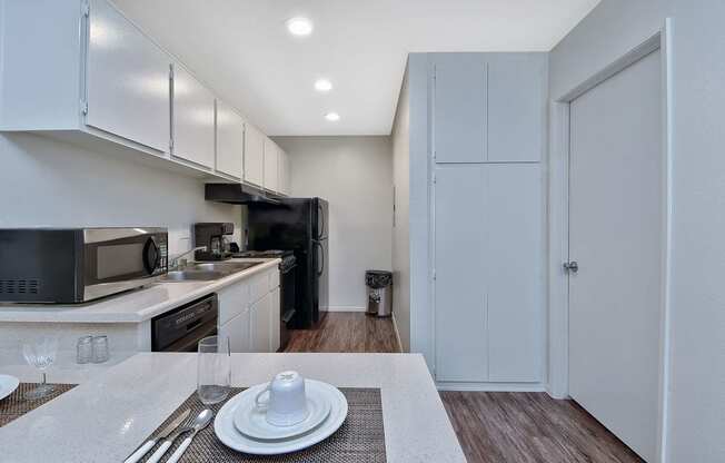 Fully Equipped Kitchen With Modern Appliances at CENTREPOINTE, Colton