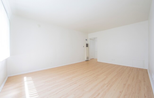 1 bed, 1 bath, 596 sqft, $2,295, Unit 2