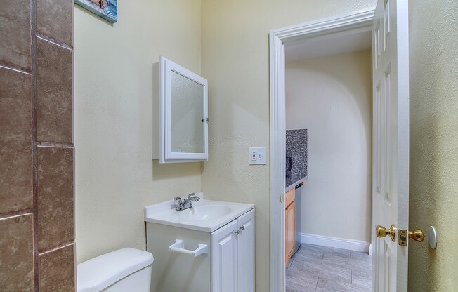Studio, 1 bath, 245 sqft, $1,237.5, Unit # 06