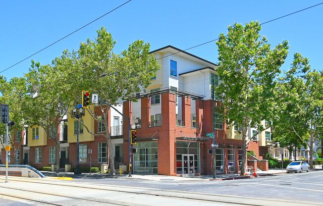 COMING SOON $2,650- CUTEST CONDO IN DOWNTOWN SAN JOSE