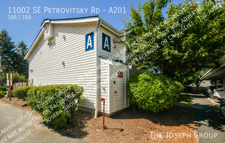 11002 SE Petrovitsky Rd #I-301