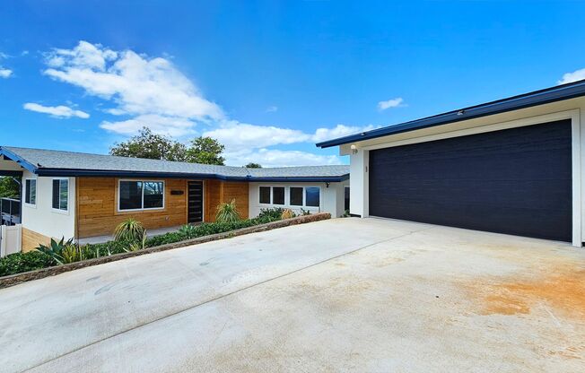 Waialae Nui Ridge - Renovated 4 bedroom, 3 bath residence designed Val Ossipoff