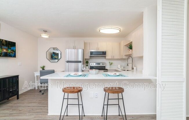 3316 SW 41st Pl
