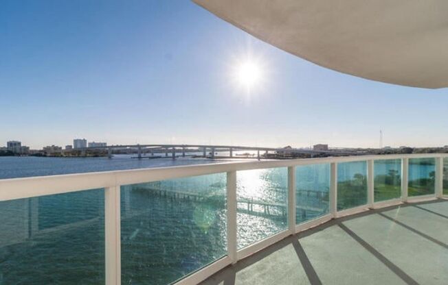 Direct riverfront 3 bedroom 3 bath